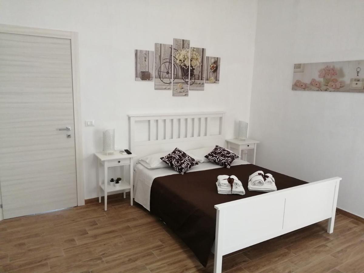 Casa Pasubio Apartment Syracuse ภายนอก รูปภาพ